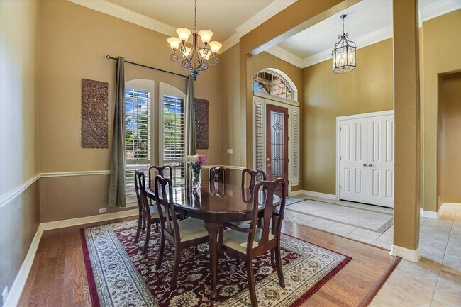 Photo - 2339 Berwick Dr