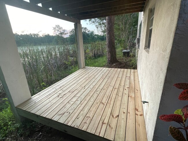 Private deck - 6237 SE Lake Circle Dr Unit A