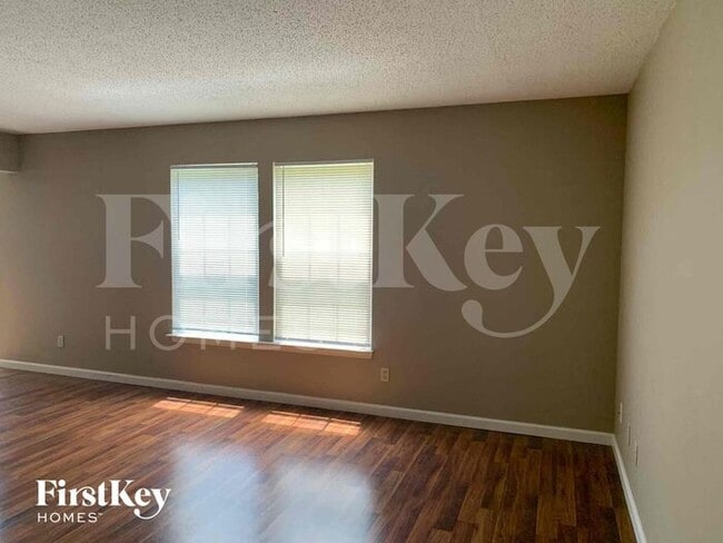 Photo - 10149 Apple Blossom Cir