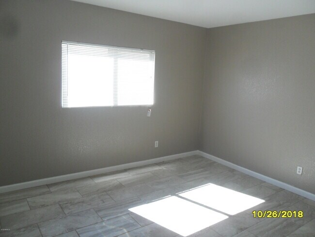Photo - 11509 W Charter Oak Rd