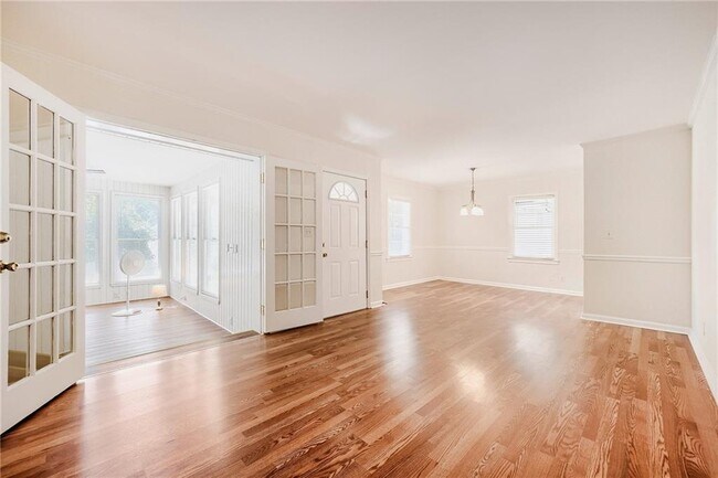 Photo - 1278 Fairhill Ln NE