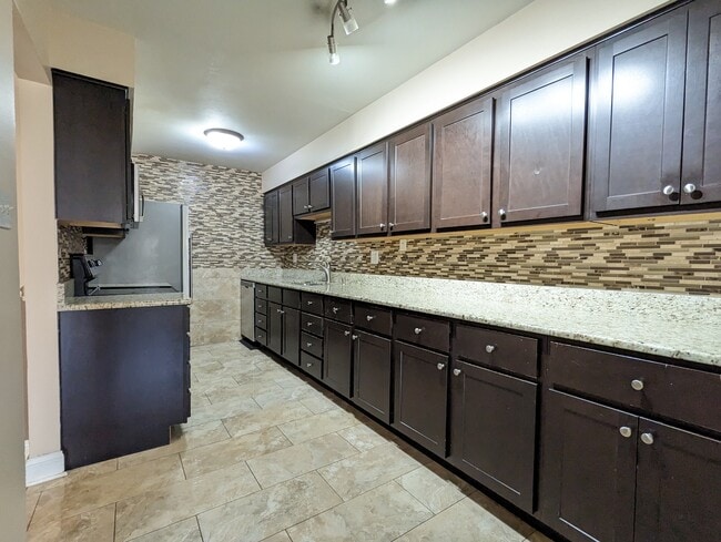 Photo - 2252 N Baldwin Way