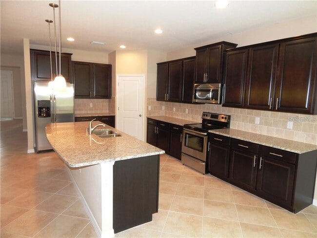 Photo - 15302 Las Olas Pl
