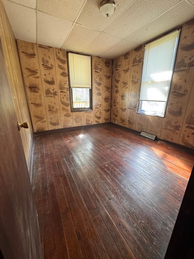 Photo - 309 S James St