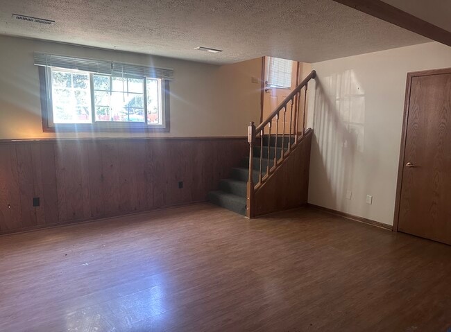 Photo - 1636 Lawney Ct