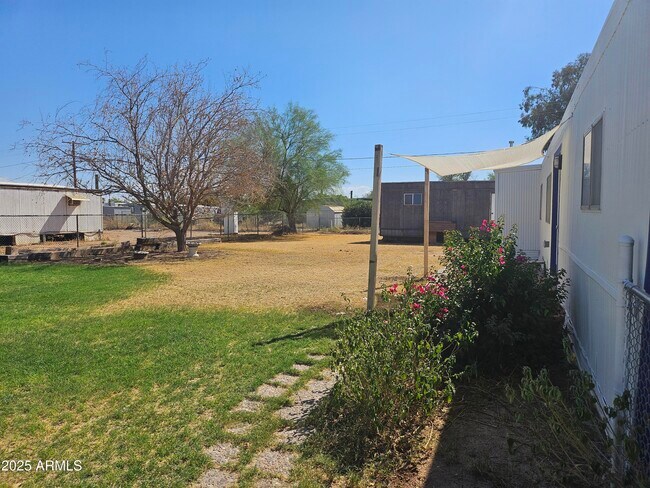 Photo - 26841 W Desert Crest St