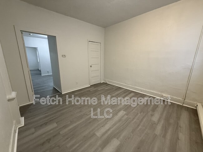 Photo - 114 S Prince St