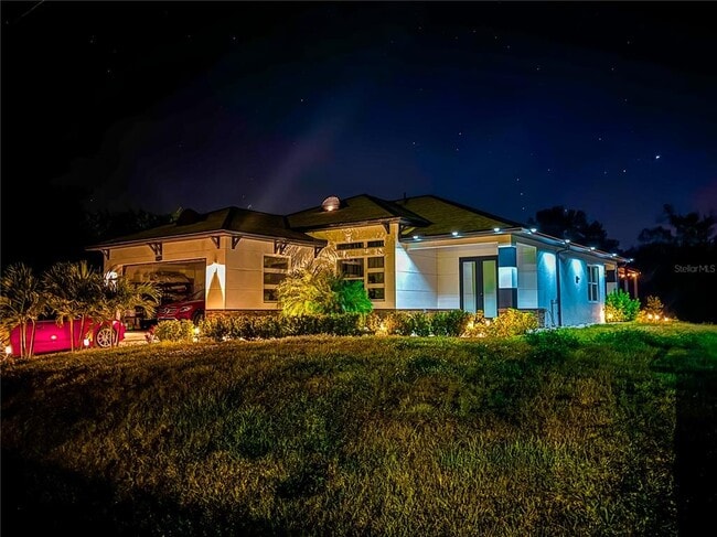 Building Photo - 1432 Nabatoff St