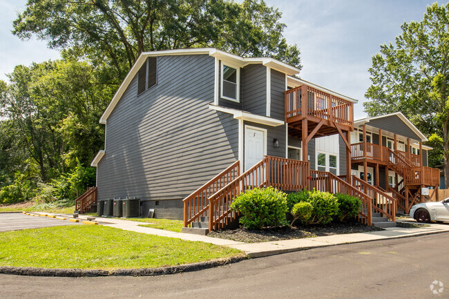 Building Photo - 319 Osceola St Rental