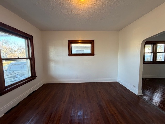 Photo - 2502 Ford St