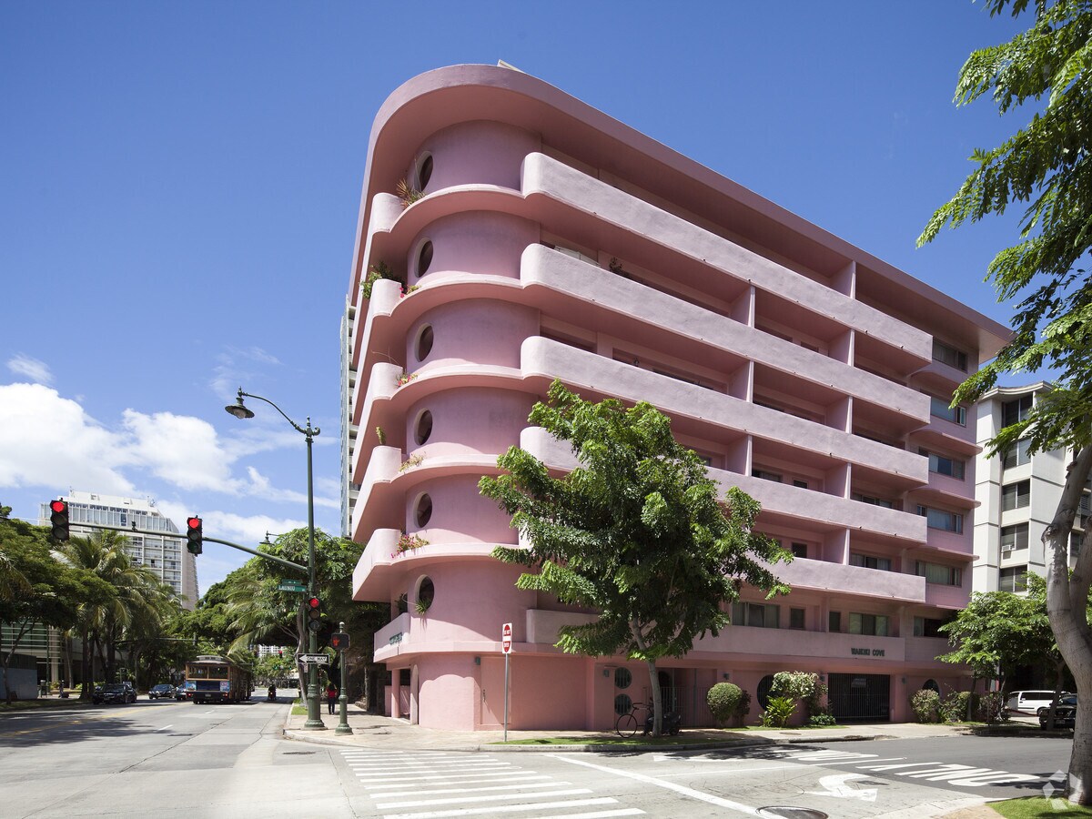Photo - Waikiki Cove
