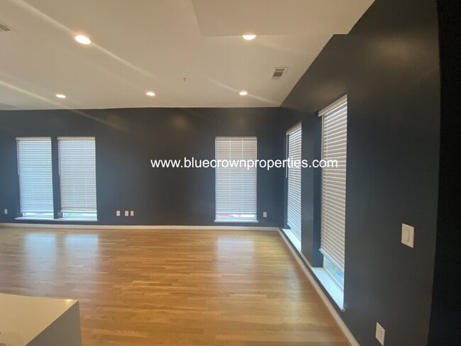 Photo - 1245 Gano St