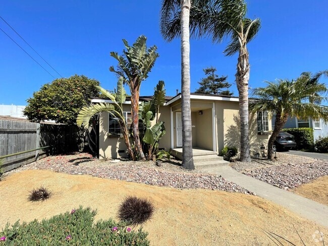 Building Photo - Midtown Ventura Bungalow Rental