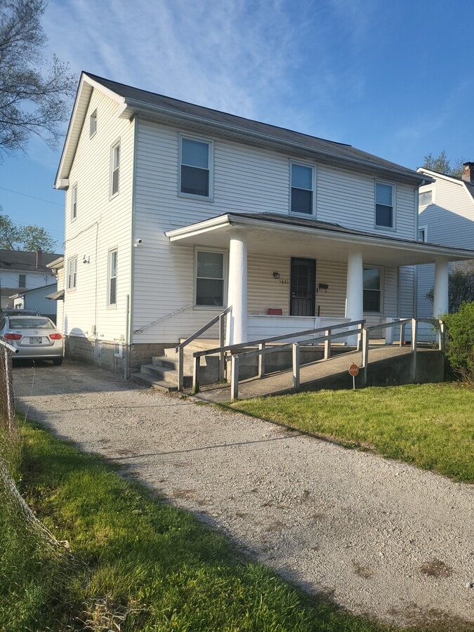 Photo - 1481 E Hudson St