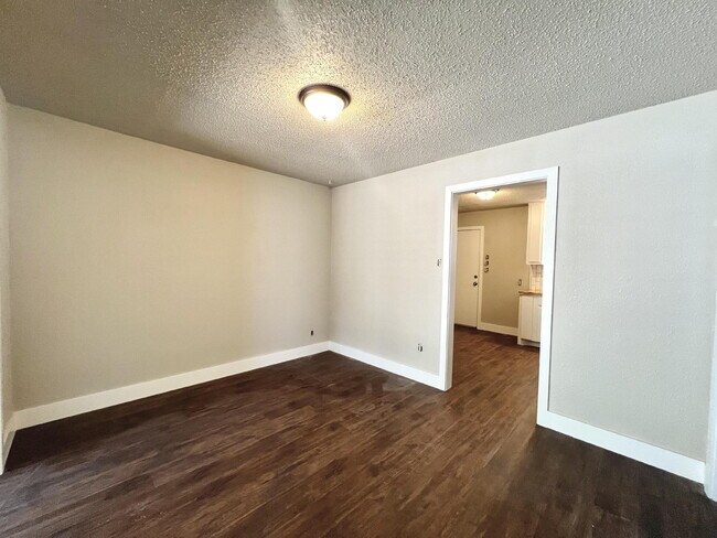 Photo - 2620 25th St