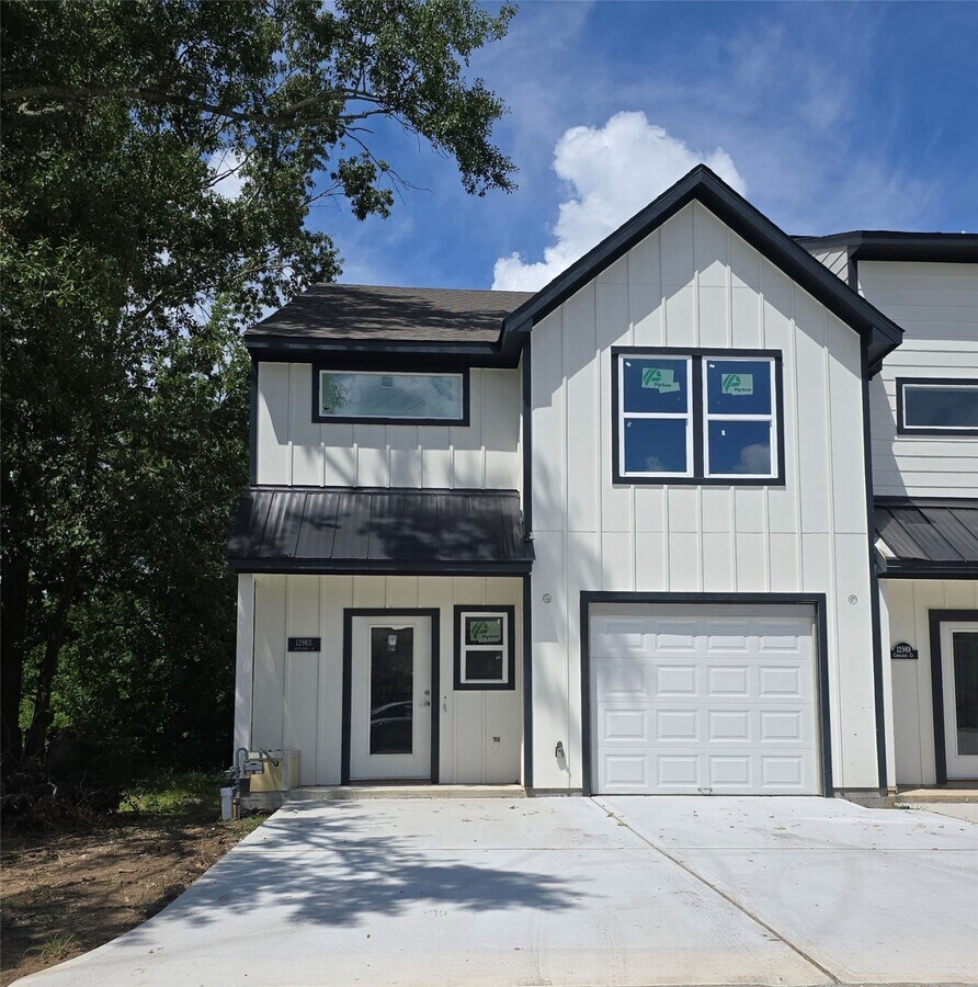 Photo - 12963 Centaurus Ct