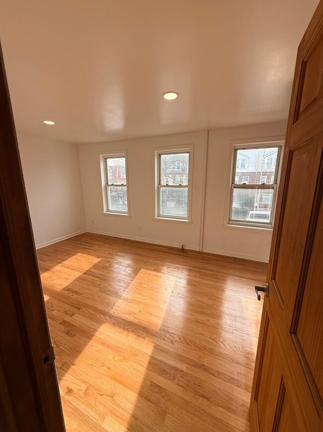 Photo - 2068 33rd St Unit 2