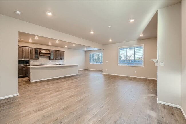 Photo - Stunning design and spacious floor plan nestled in the amazing Tahoma Ridge neighborhood.