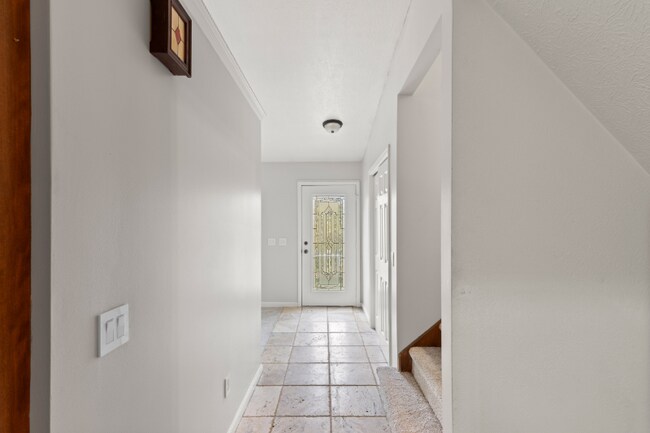 Photo - 120 Windermere Dr