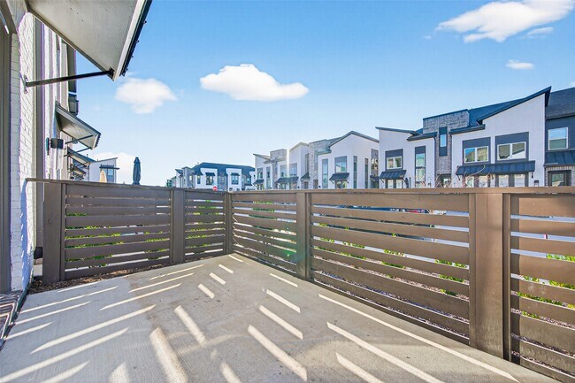 Photo - 16518 Texas Hill Country Rd