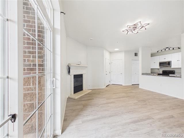 Photo - 3890 S Dayton St Unit 107