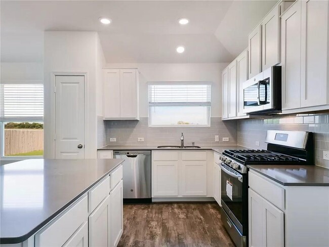 Photo - 112 Concho Brook Bnd