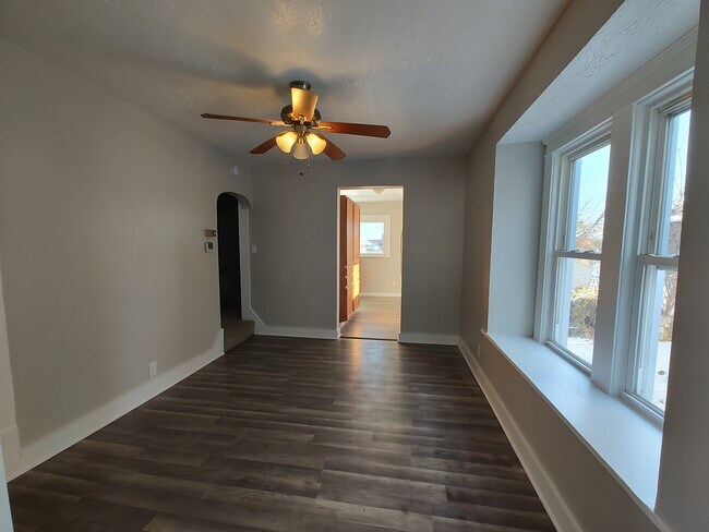 Photo - 145 21st St NW