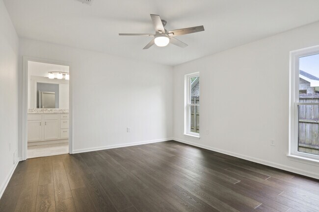 Photo - 7738 Menlo Dr