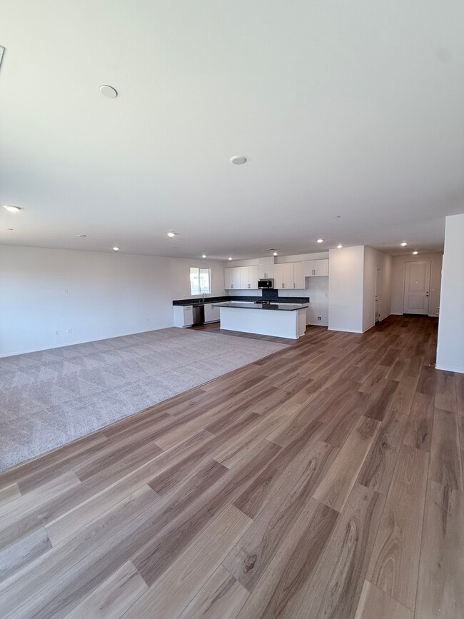 339 Deer Lake Way