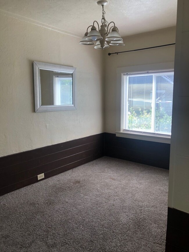 Photo - 1032-1038 Woodrow Ln Unidad 1032