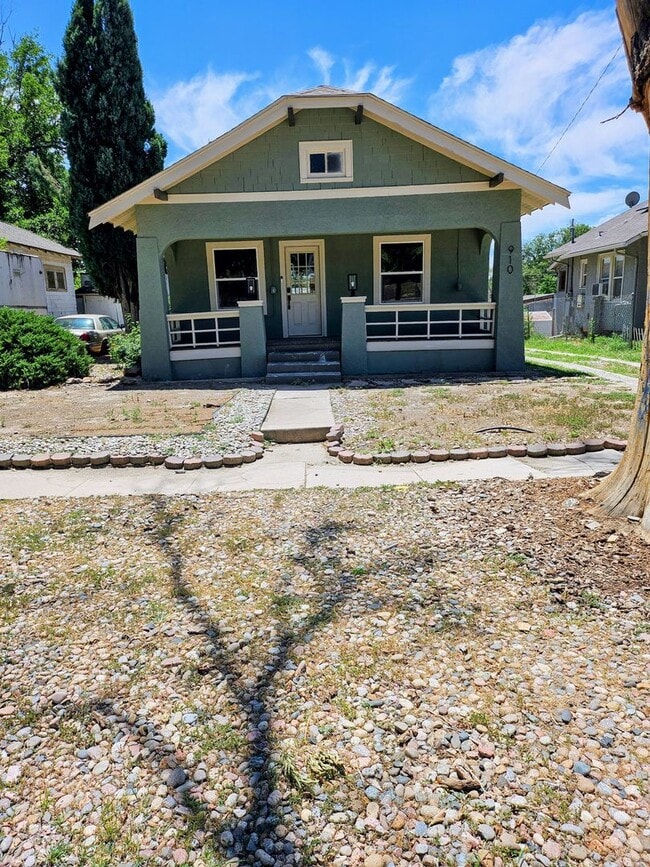 ALL PROSPECTIVE TENANTS MUST SUBMIT A $58 ... - ALL PROSPECTIVE TENANTS MUST SUBMIT A $58 ... House