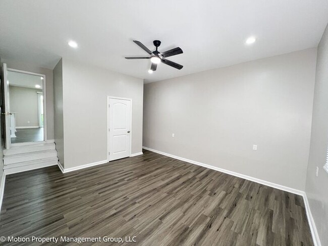 Photo - 1995 Northerly Way