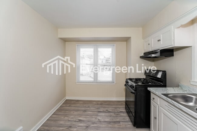 Photo - 4626 N 42nd St