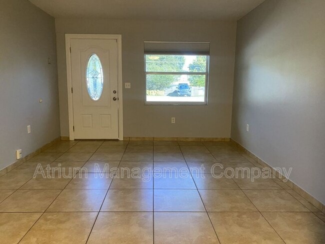 Photo - 2720 Sunrise Ct Unidad 2