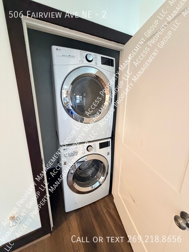 Photo - 506 Fairview Ave NE Unit 2