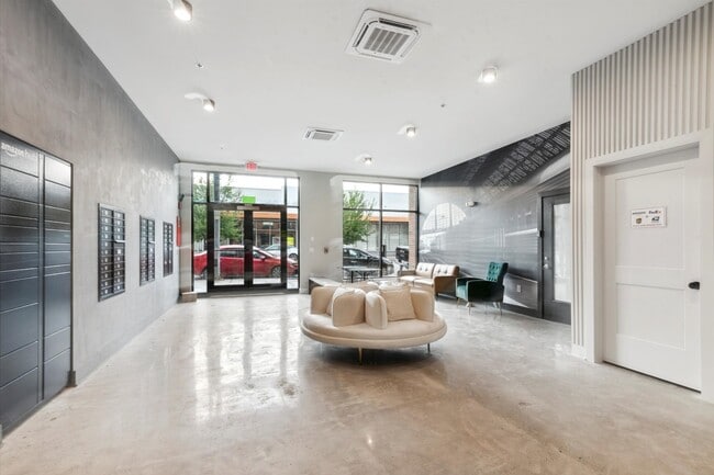 Photo - 308 W Chelten Ave Unidad 301