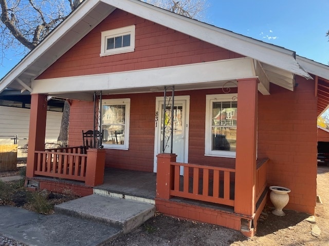 Building Photo - 831 E Platte Ave