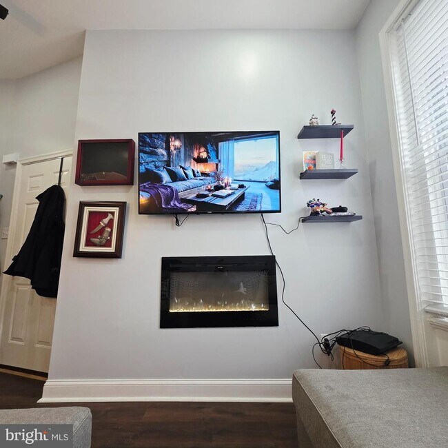 Photo - 768 N 26th St Unit 1