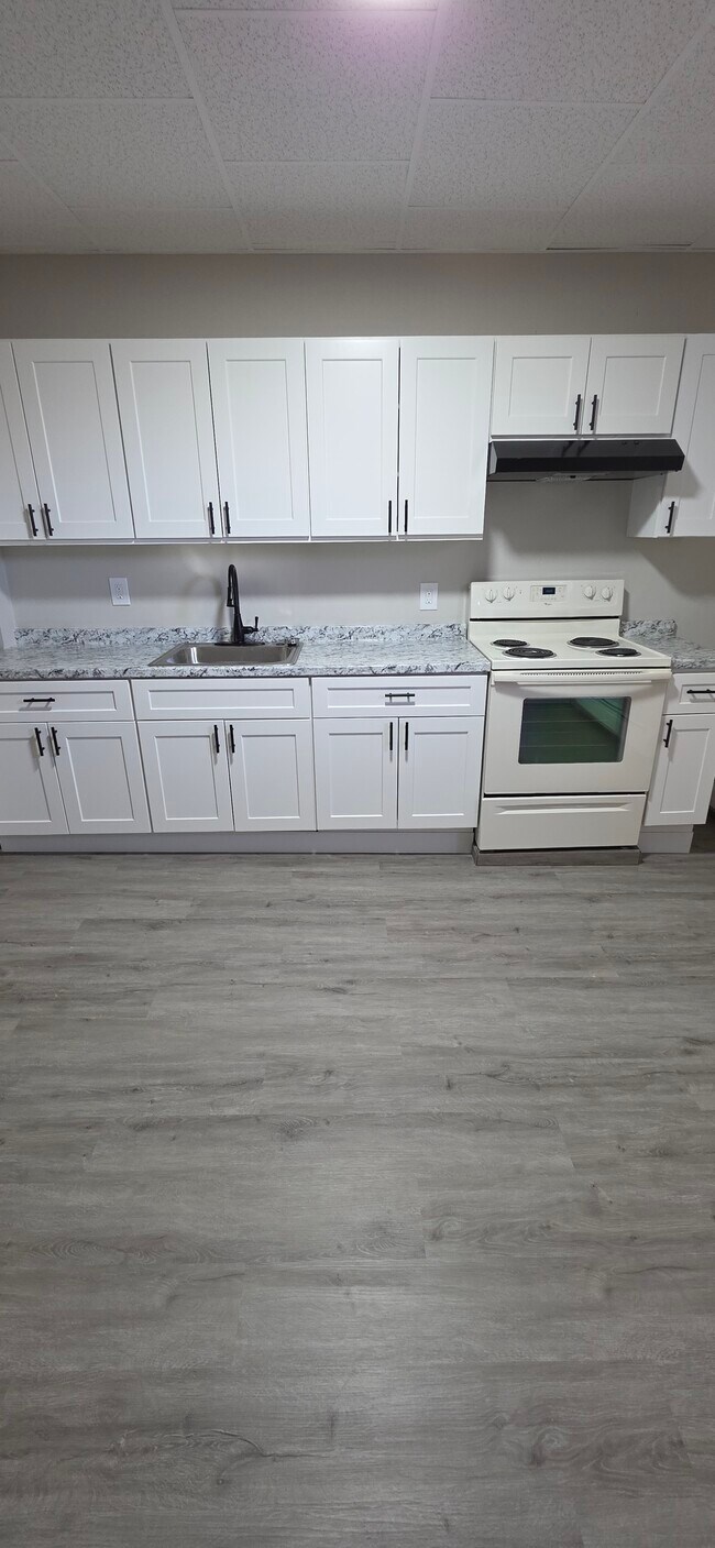 Photo - 1626 Ashburton St