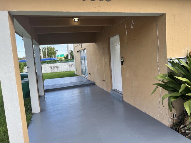 Building Photo - 9503 SW 88th Terrace