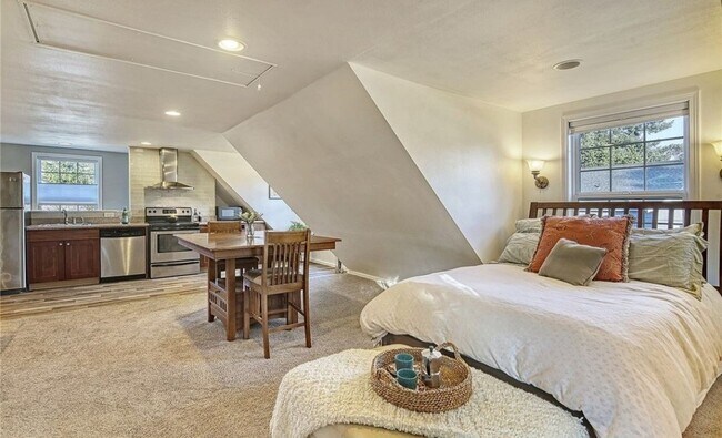 Photo - 9627 25th Ave SW Unit ADU