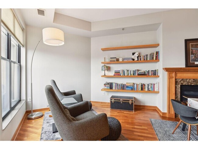 Building Photo - 317 Groveland Ave Unit 709 Rental
