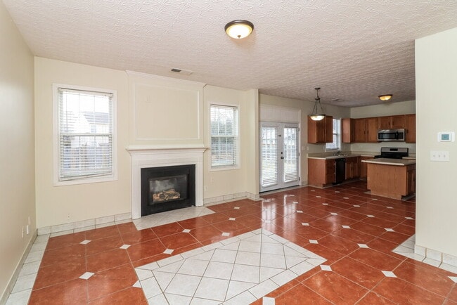 Photo - 196 Ancient Oaks Way