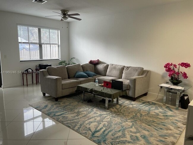 Photo - 9602 Town Parc Cir S