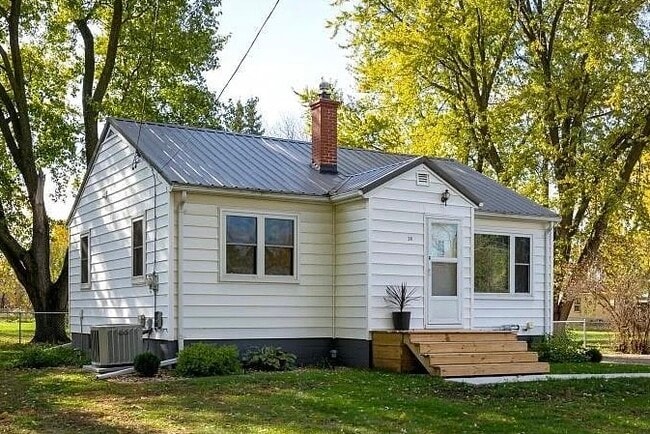 Photo - 241 Carrington Ave