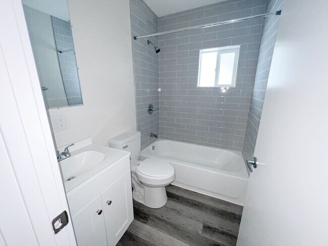 Photo - A591 Unit 6848-01