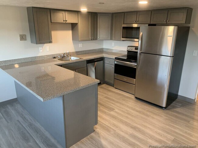 Photo - 43 Willow St Unit 2