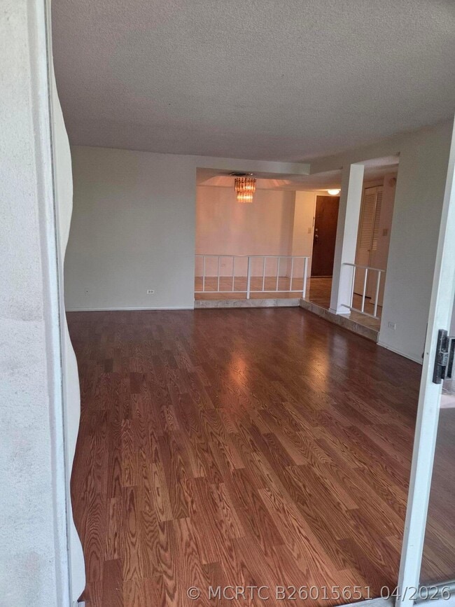 Photo - 3720 Inverrary Dr Unit 2b