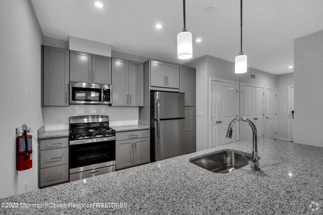 Building Photo - 3403 Aspen Cir Unit 108 Rental