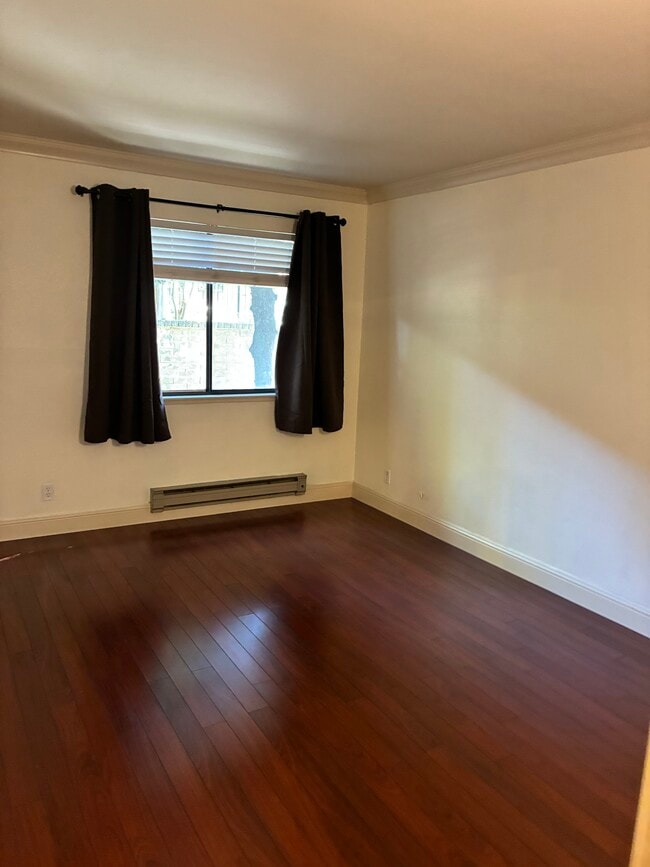 Photo - 1457 Marchbanks Dr Unit 1